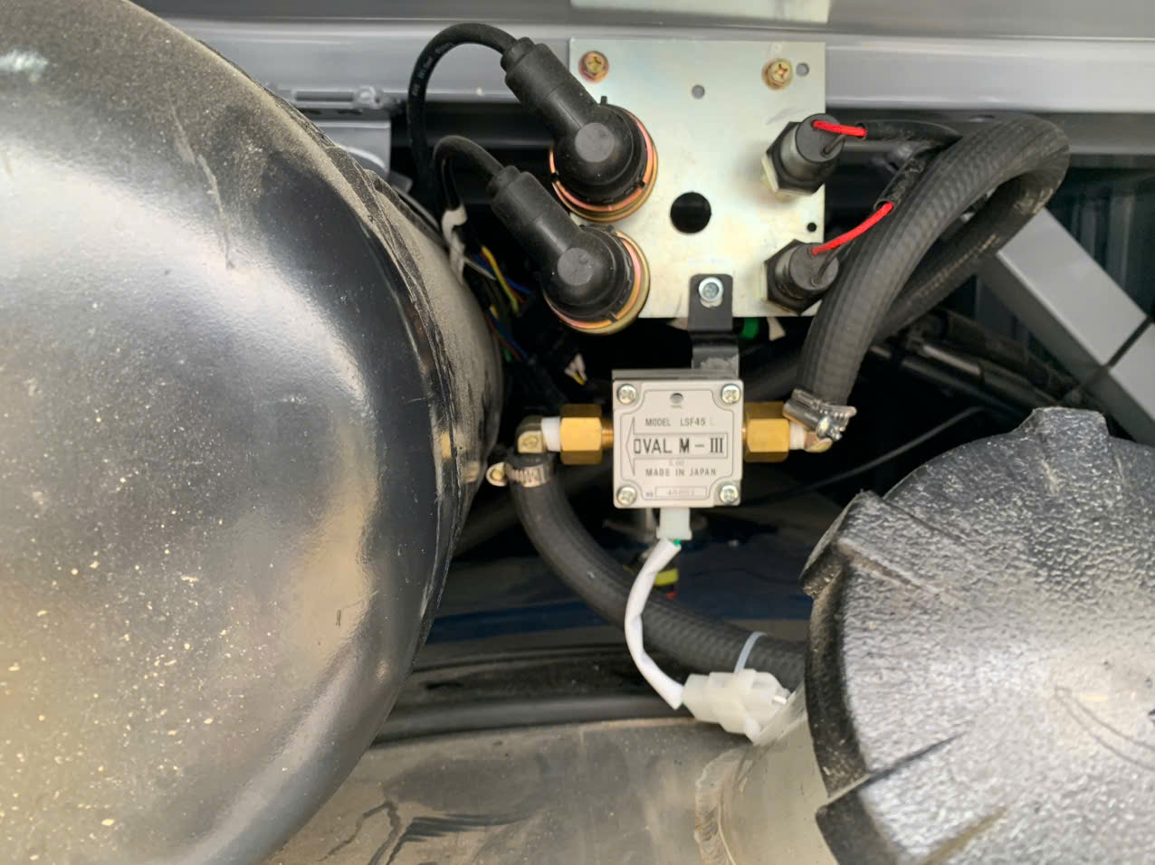 Thiết bị đo lượng tiêu hao nhiên liệu BANZAI FC-9535F