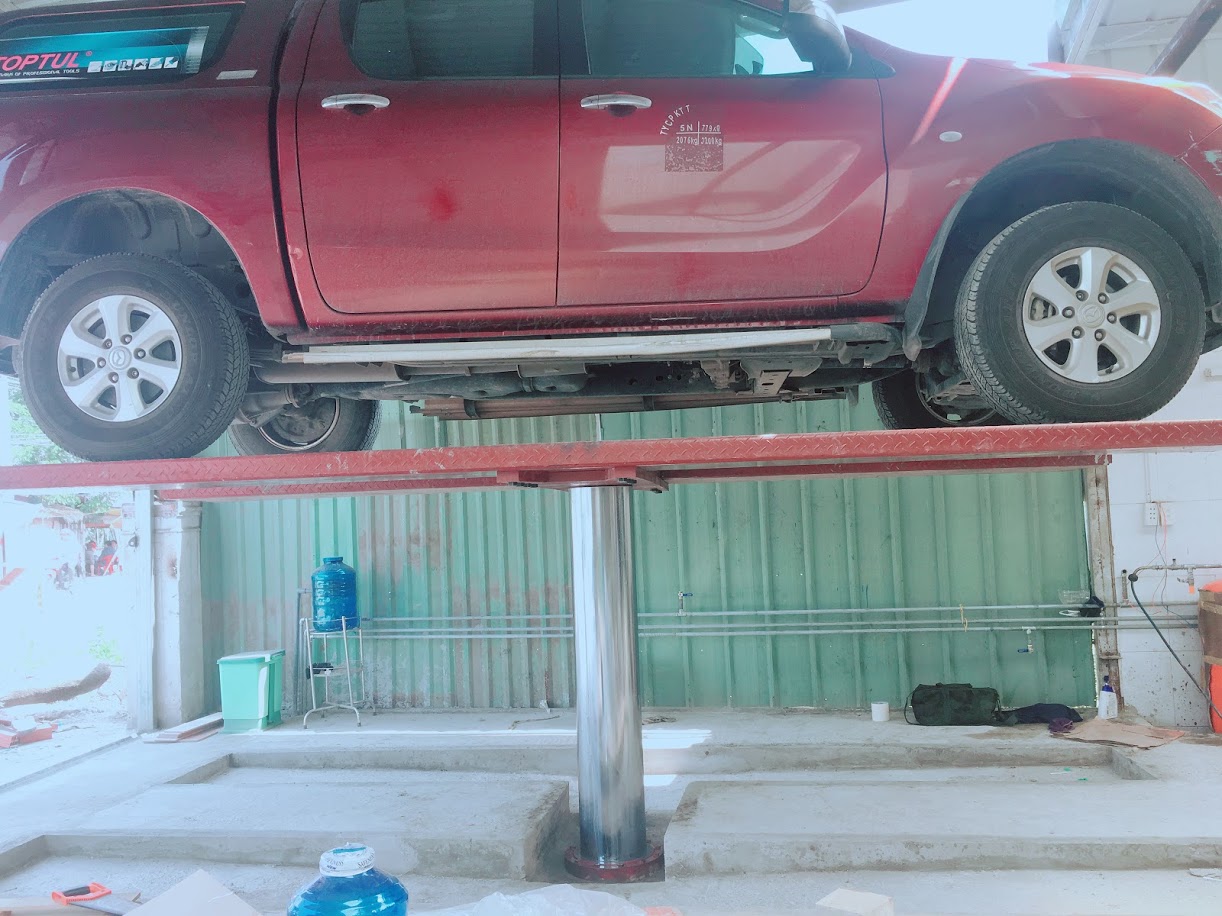 Cầu nâng 1 trụ  rửa xe ô tô VLWS3502